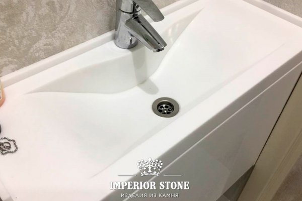 Столешница в ванну с интегрированной раковиной Staron SD001 Dazzling White - фото